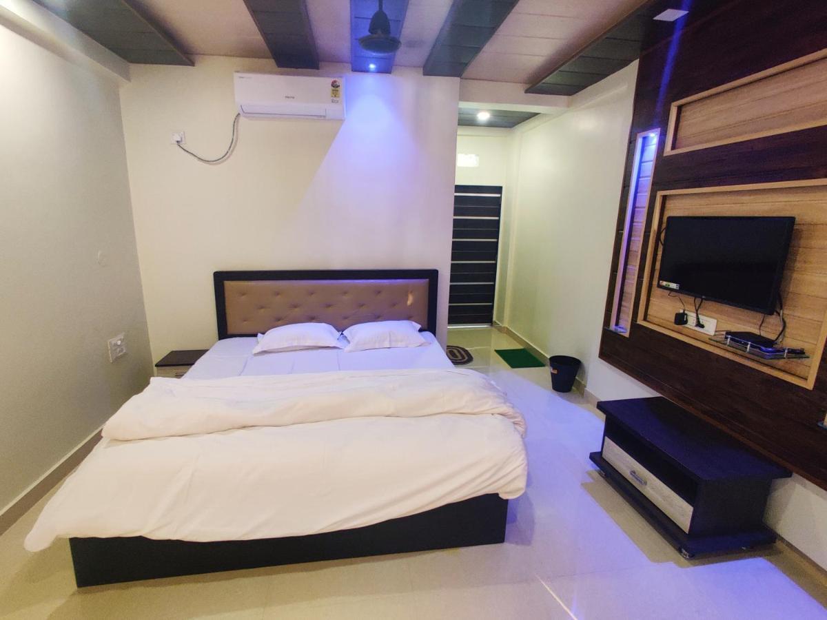 แฮปปี้ เดย์ ดิเวียคาร์ Hotel ดิเวเอการ์ ภายนอก รูปภาพ